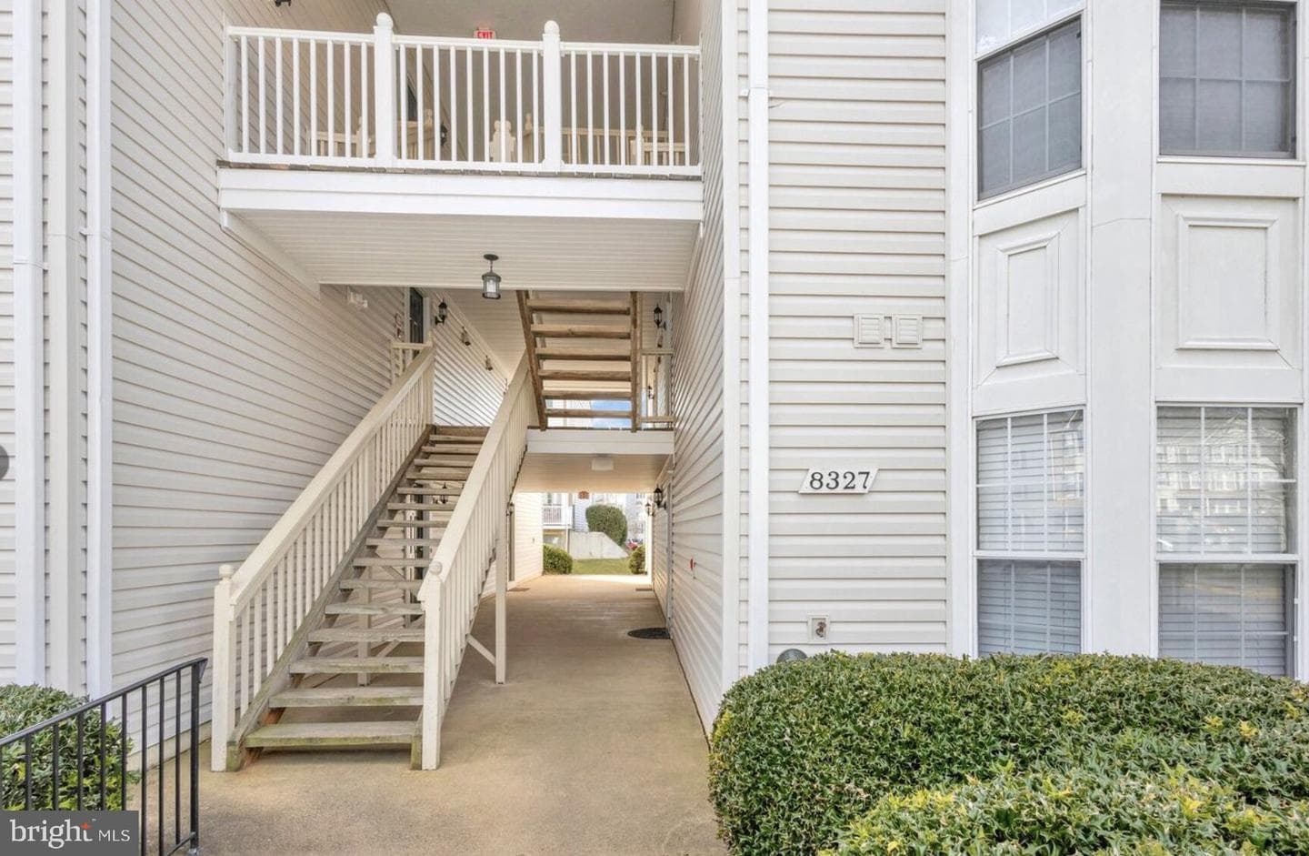 8327j Bluebird Way #j photo 2