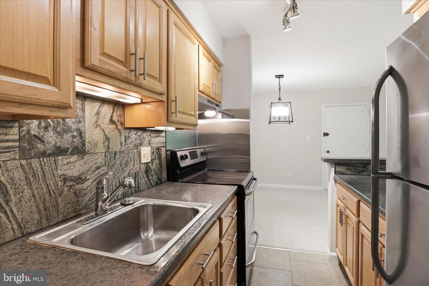 8110 Colony Point Road #h photo 10