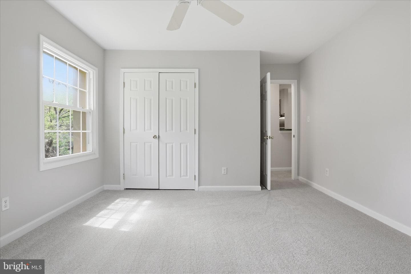 8110 Colony Point Road #h photo 16