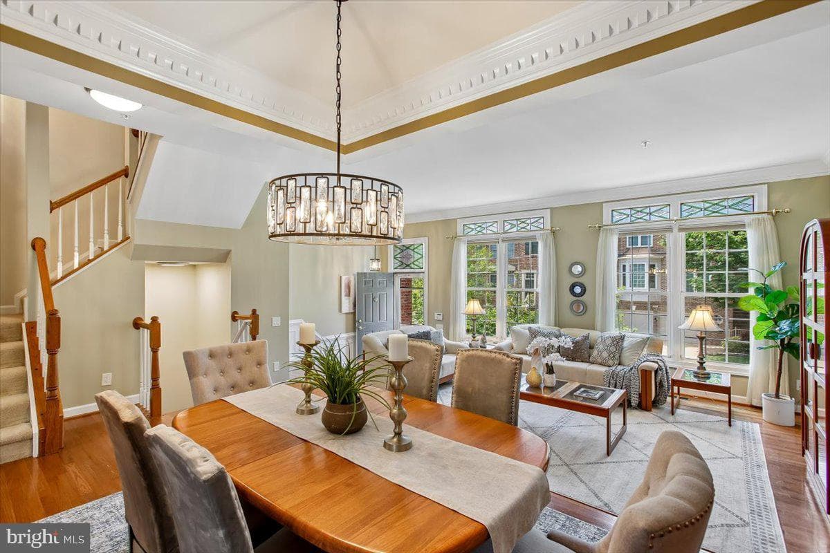 9574 Lagersfield Circle photo 10