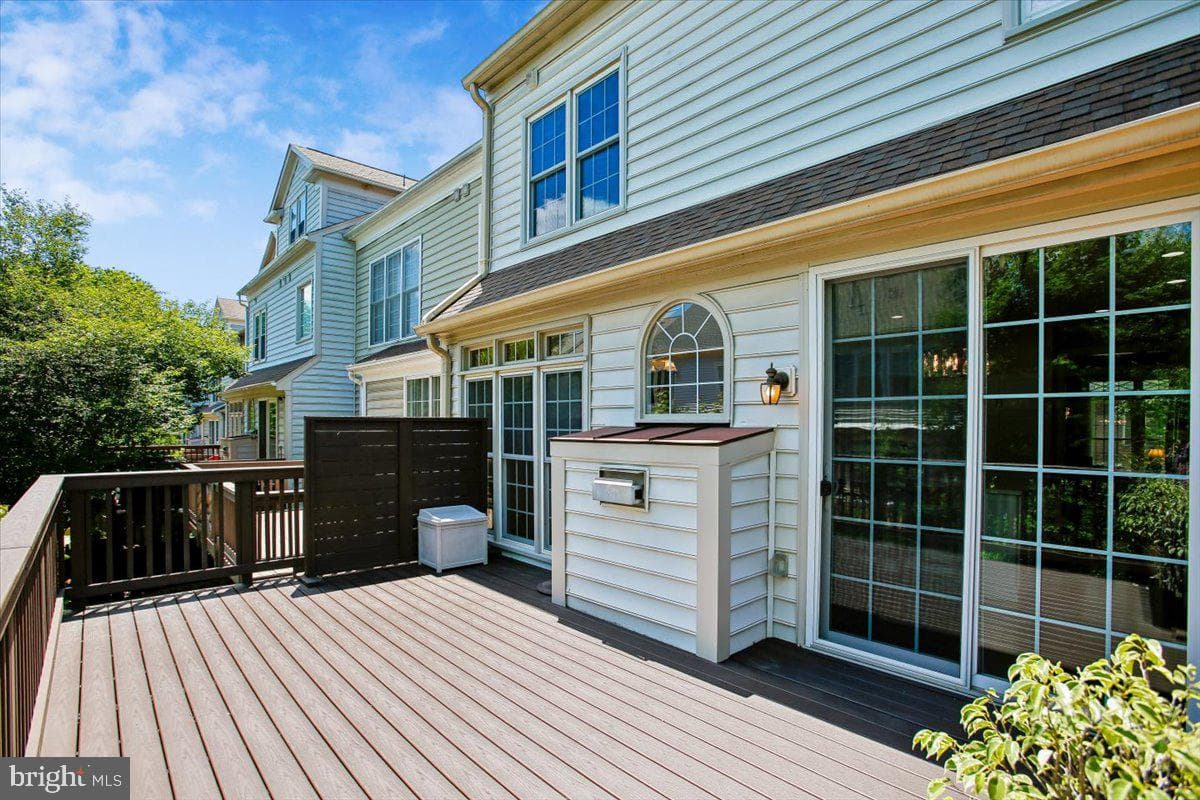 9574 Lagersfield Circle photo 50