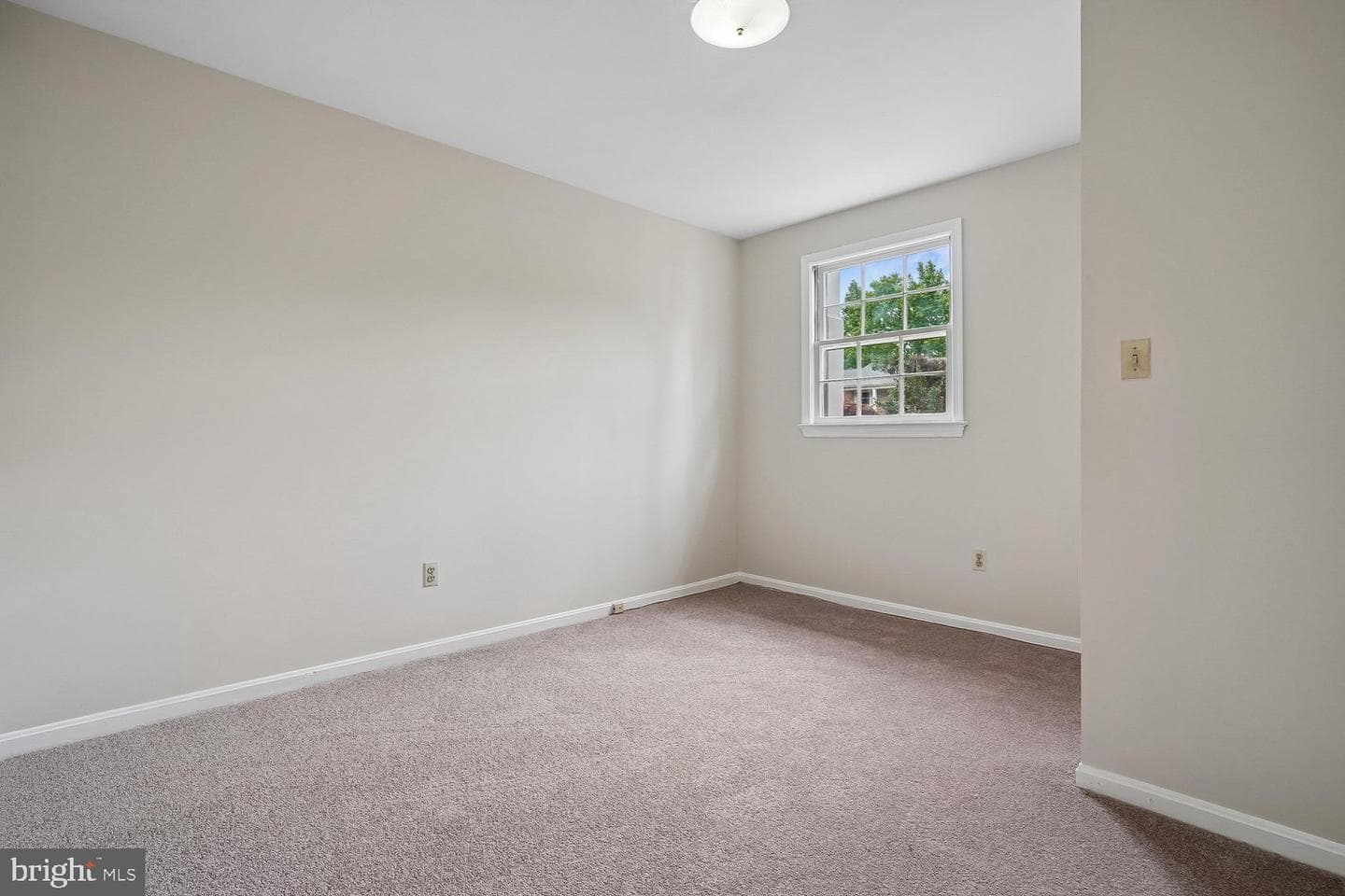 7814 Friars Court photo 44