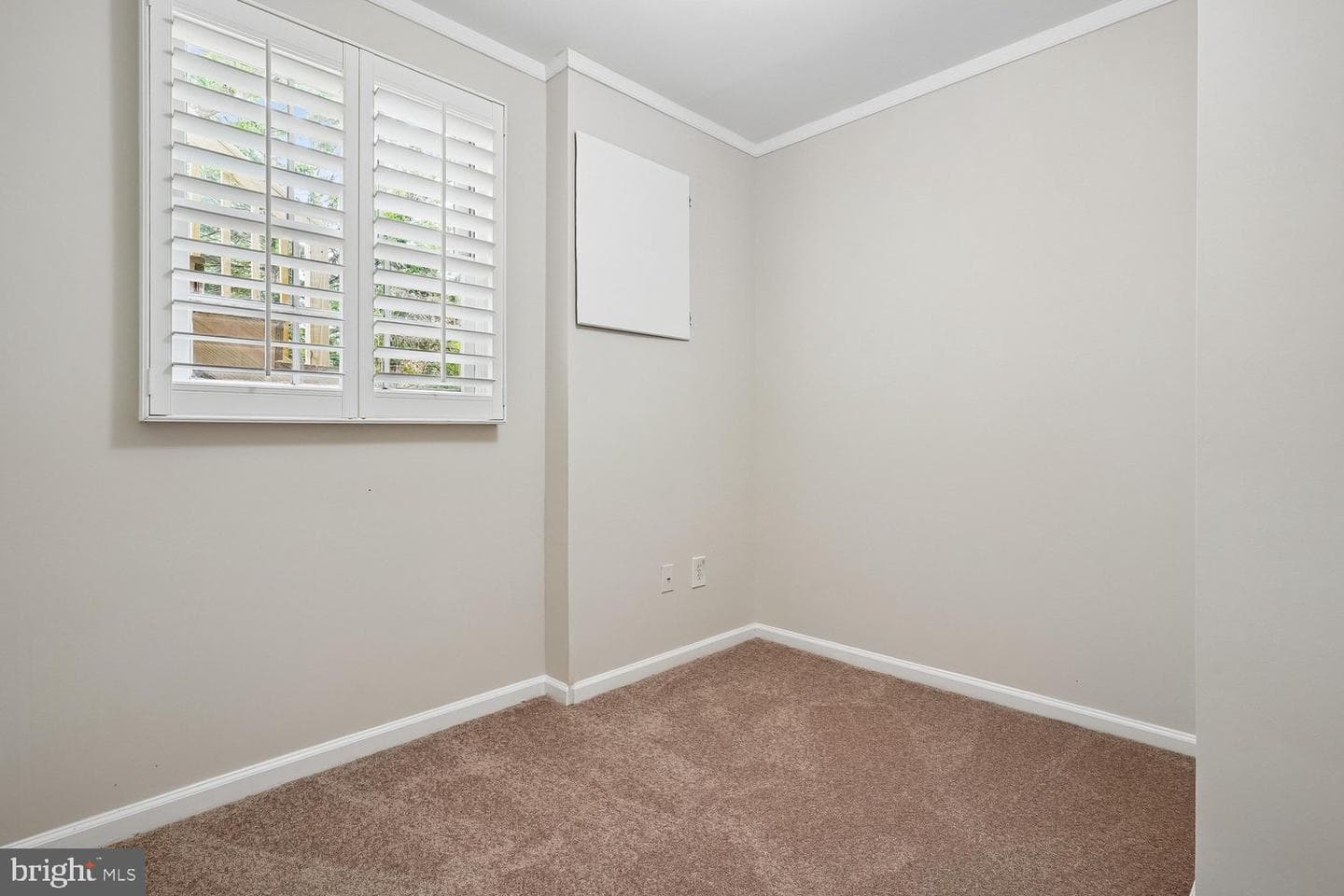 7814 Friars Court photo 51