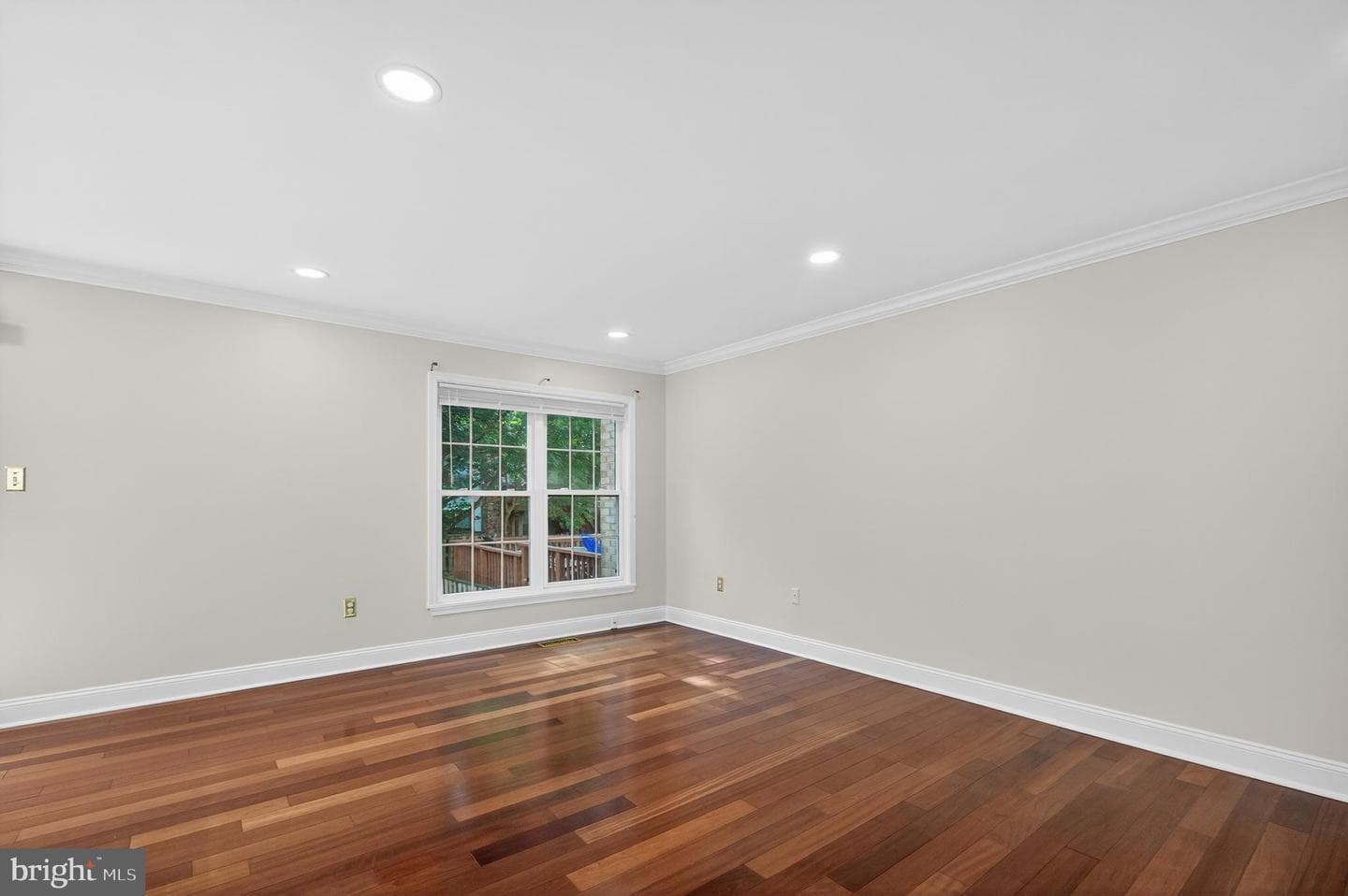 9608 Masterworks Drive photo 9