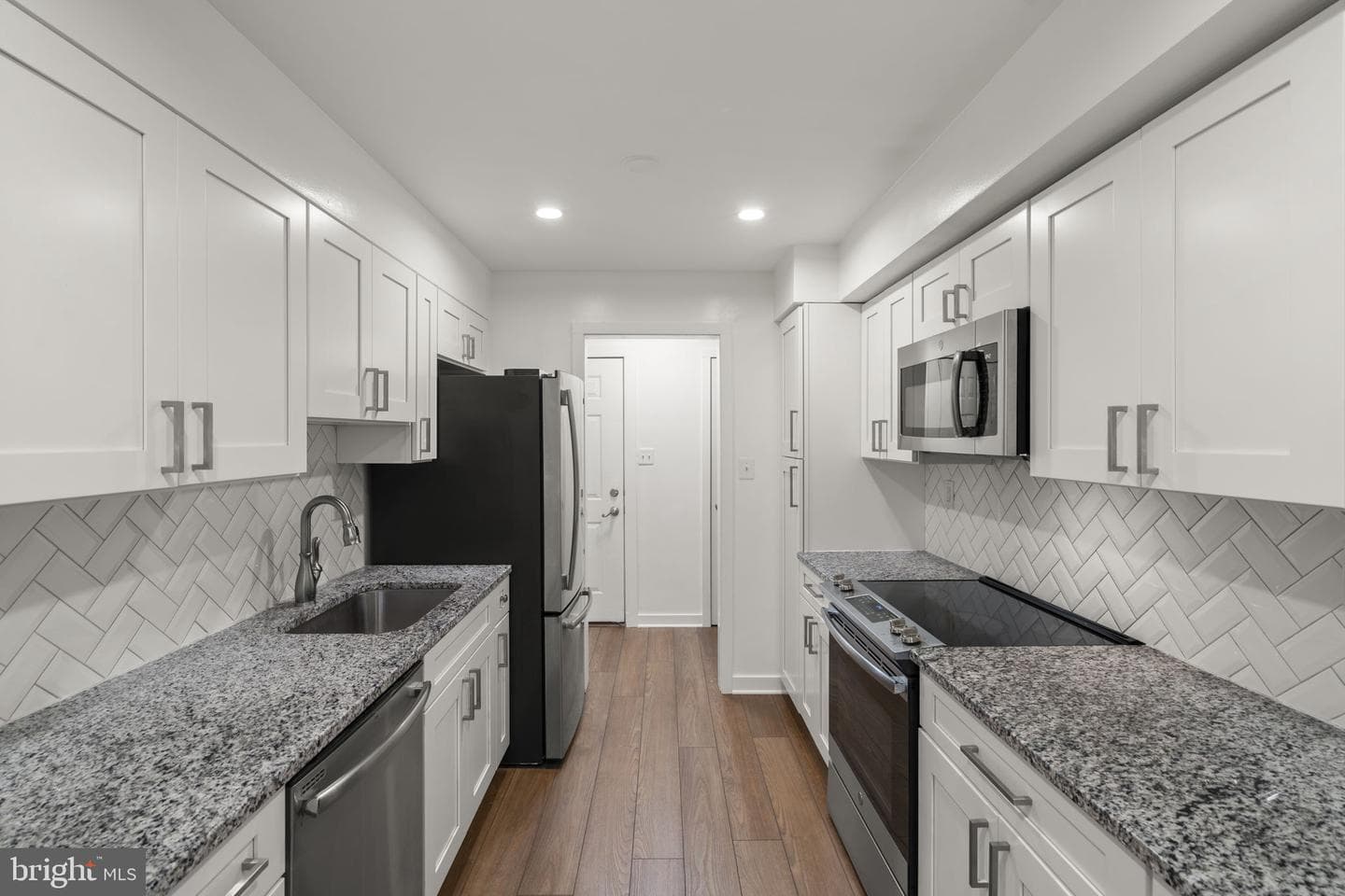 3334 Spring Lane #b-42 photo 4