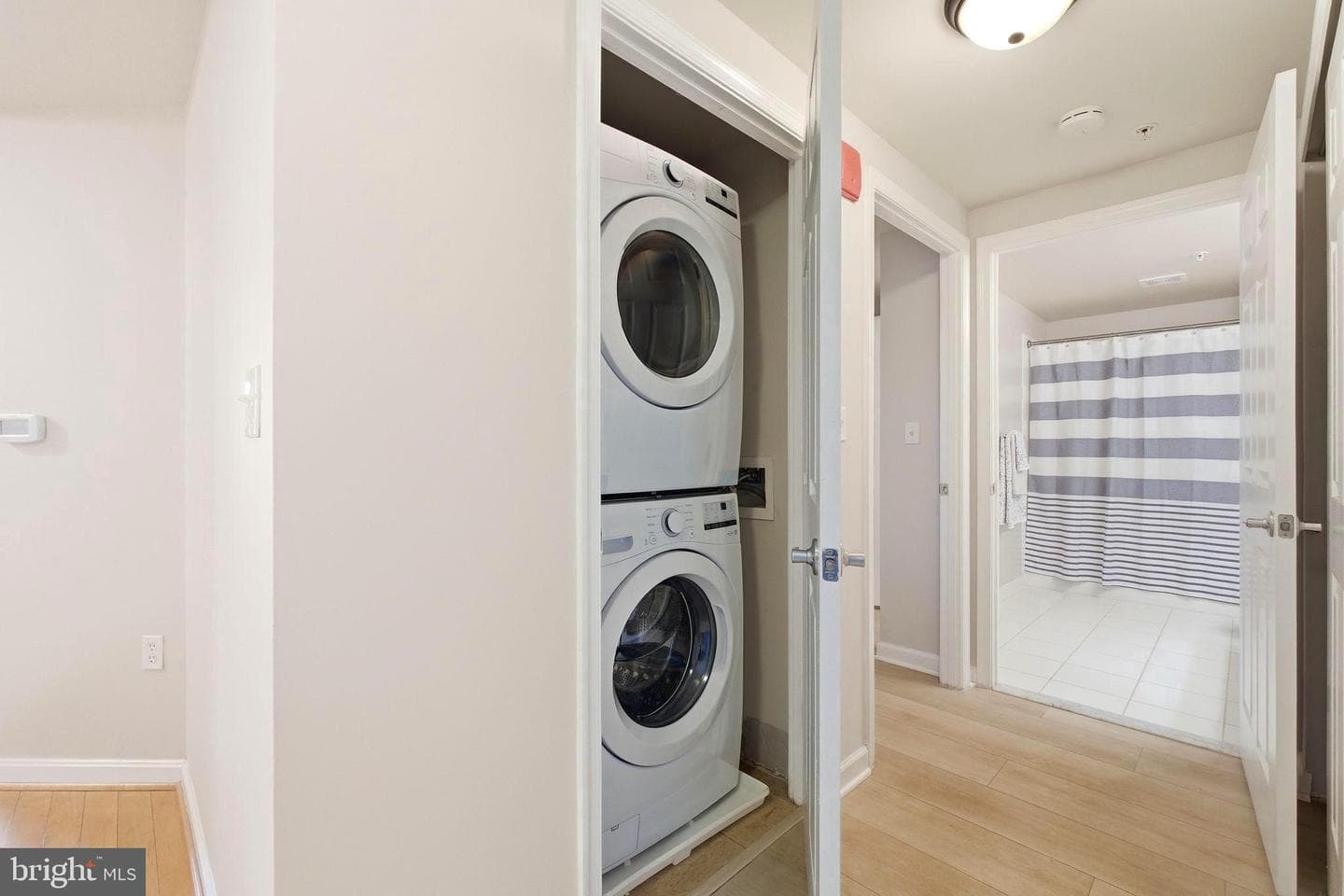 2726 Gallows Road #510 photo 17