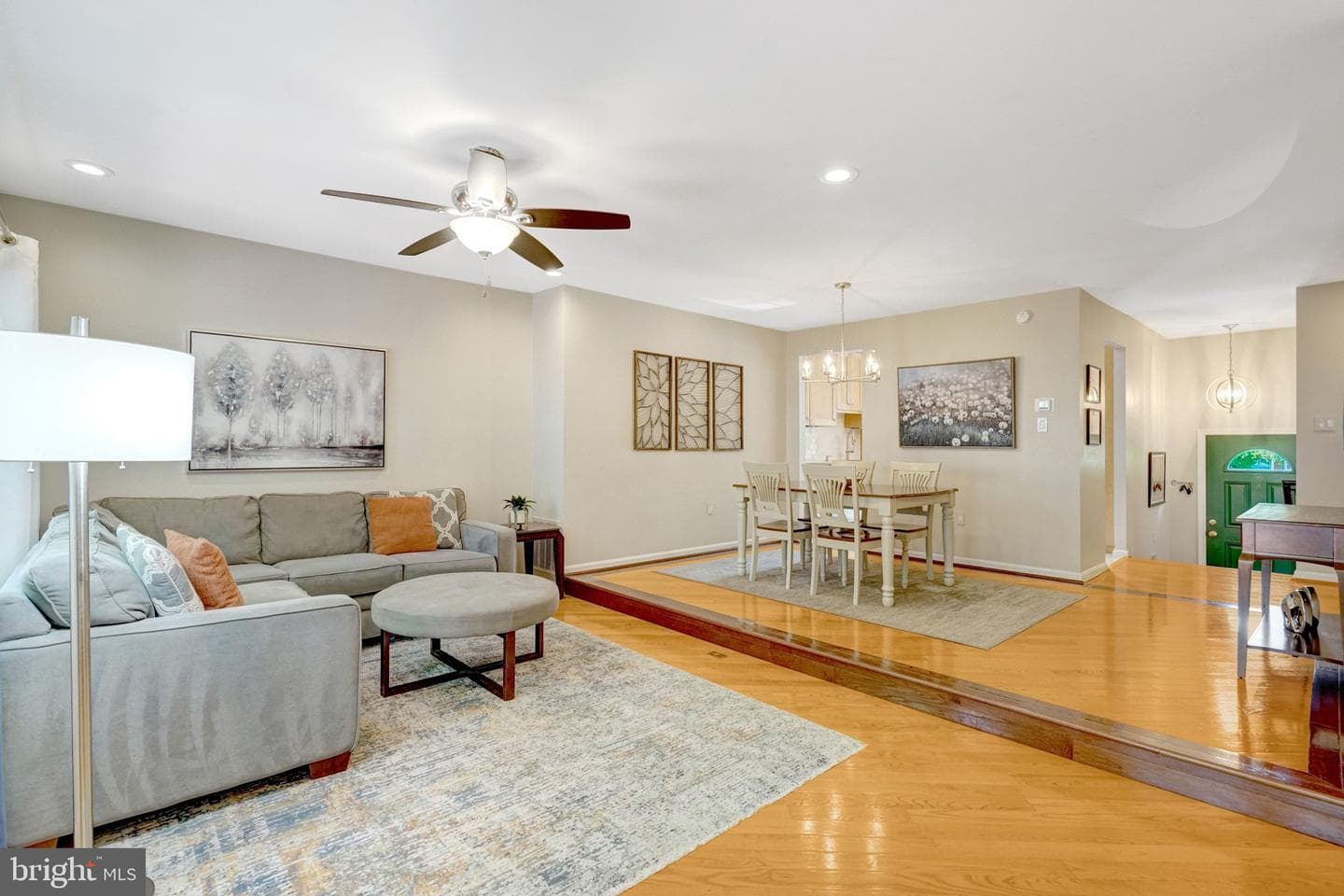 6149 Green Hollow Court photo 3