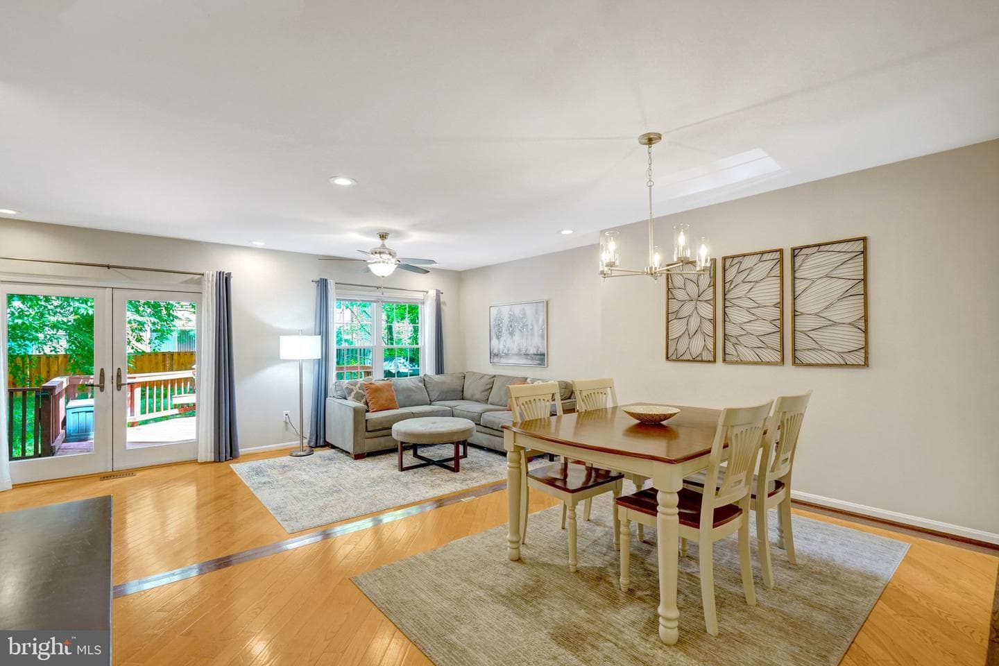 6149 Green Hollow Court photo 4