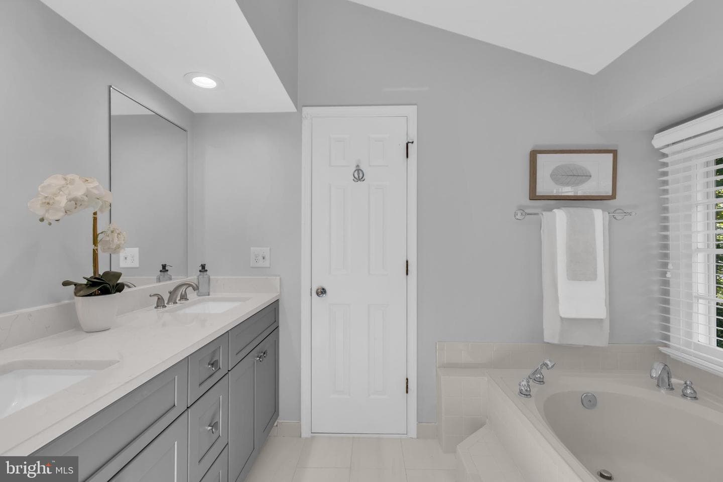 9695 Holly Oak Court photo 26