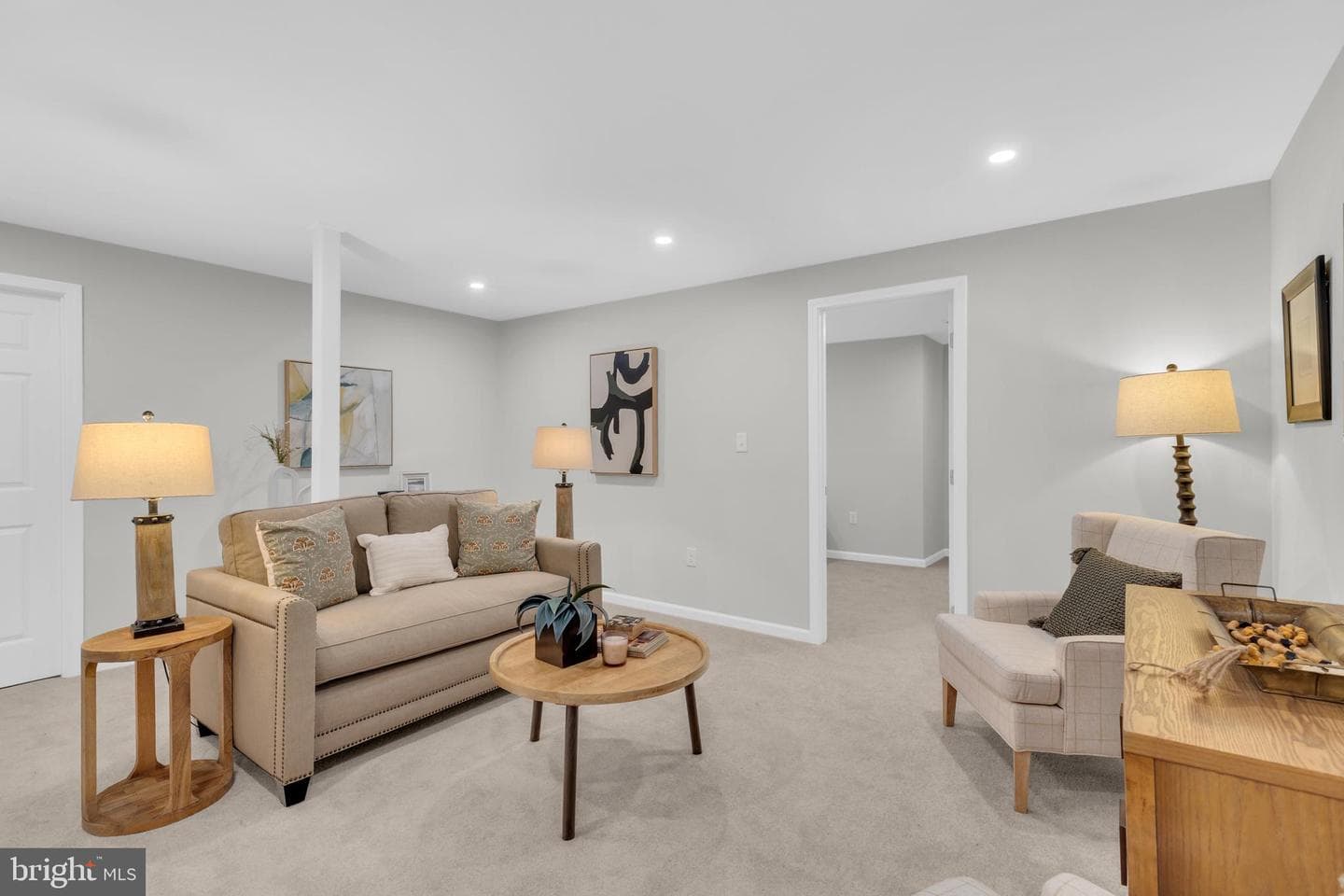 9695 Holly Oak Court photo 32
