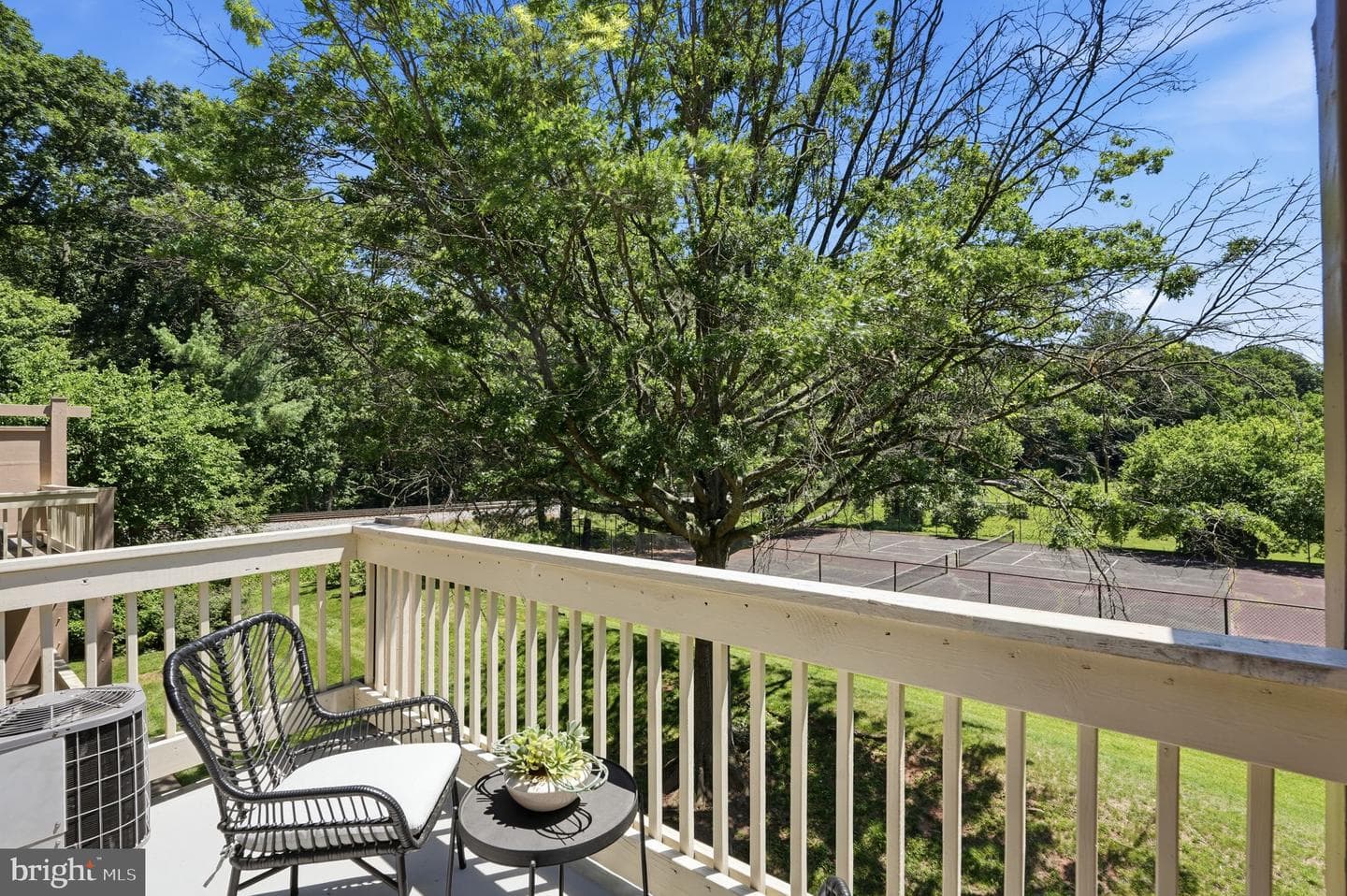 5800 Royal Ridge Drive photo 23