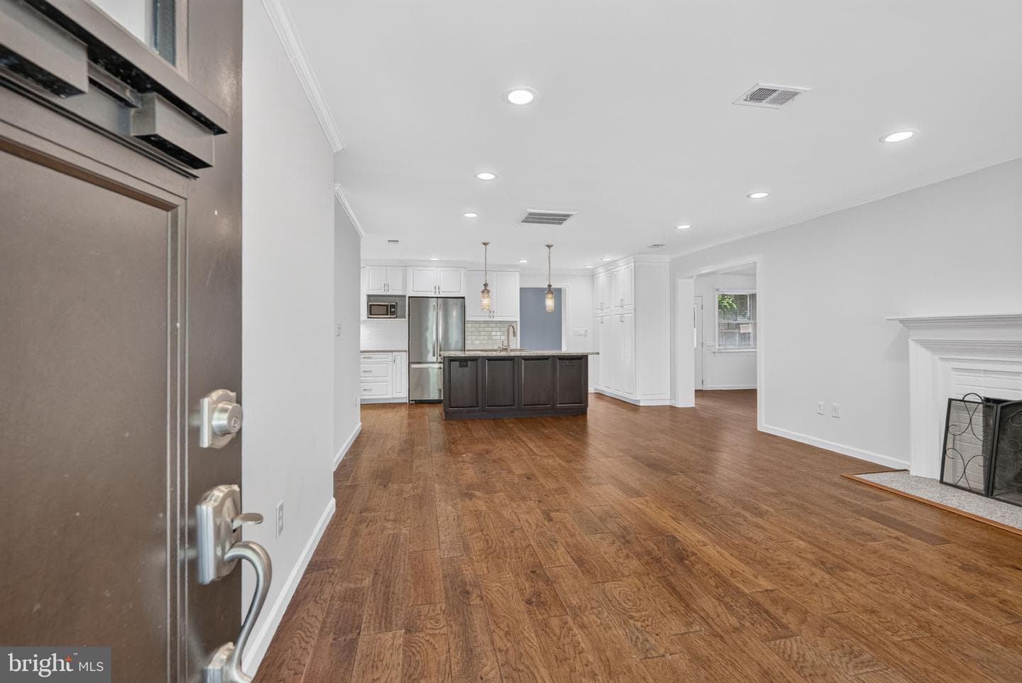 6101 Tonto Court photo 4