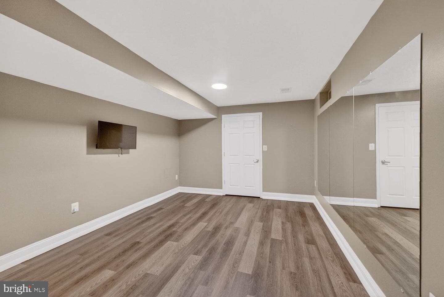 13464 Point Pleasant Drive photo 11