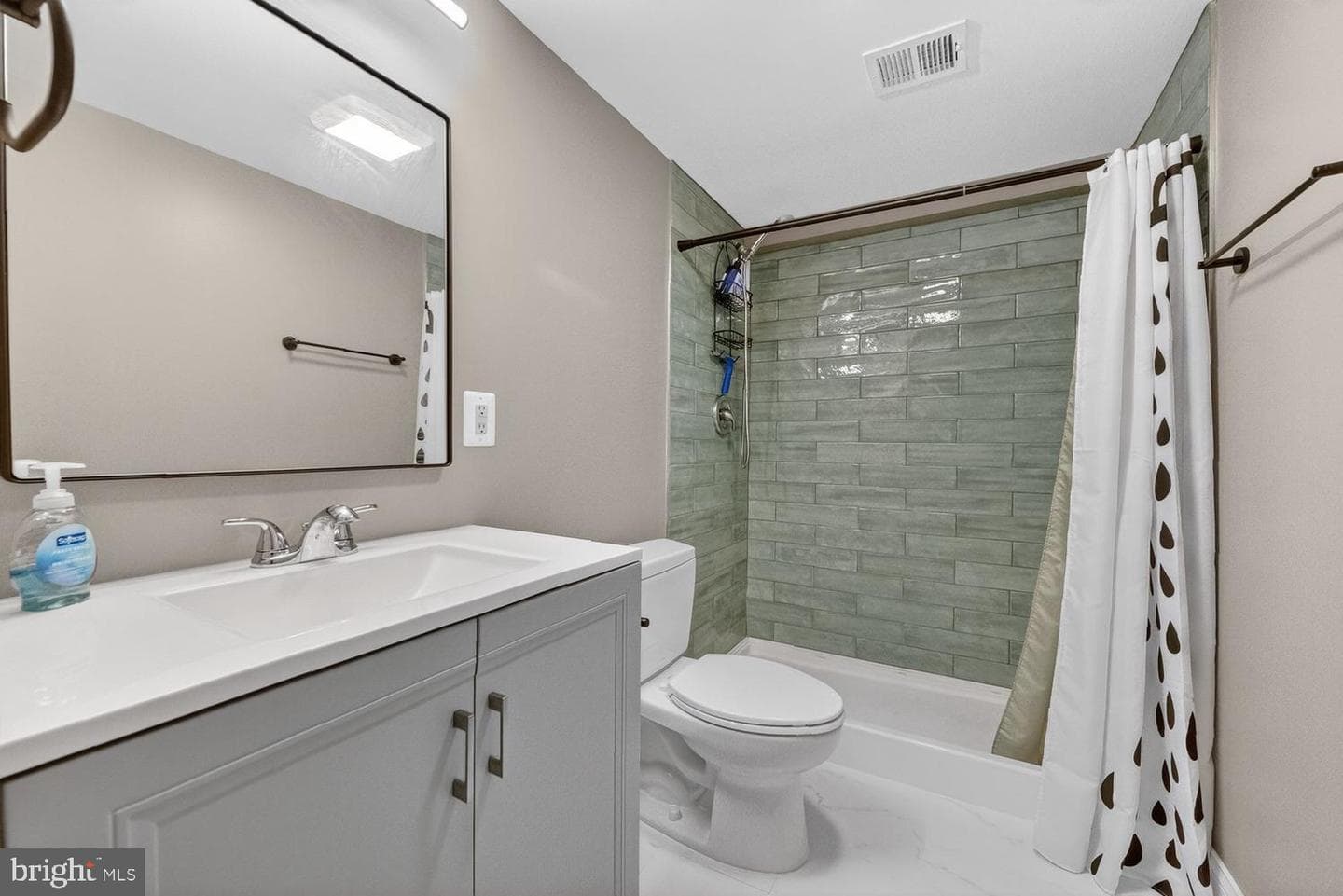 13464 Point Pleasant Drive photo 12