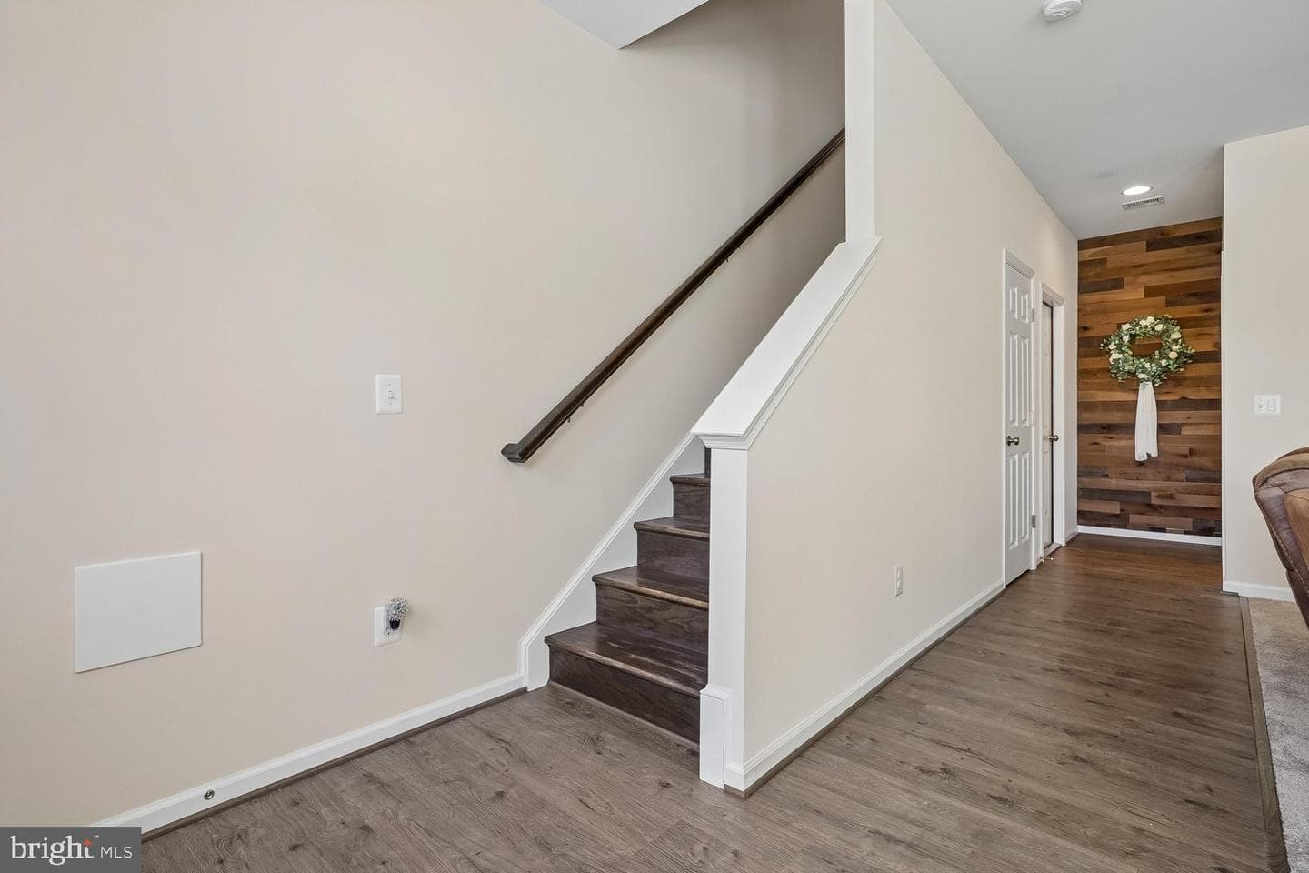 8358 Sallyport St photo 12