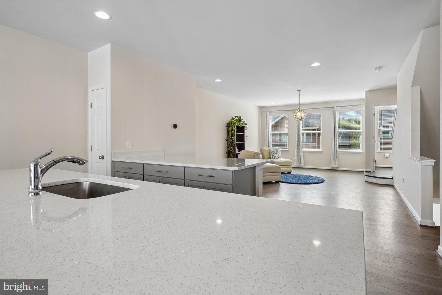 8358 Sallyport St photo 22