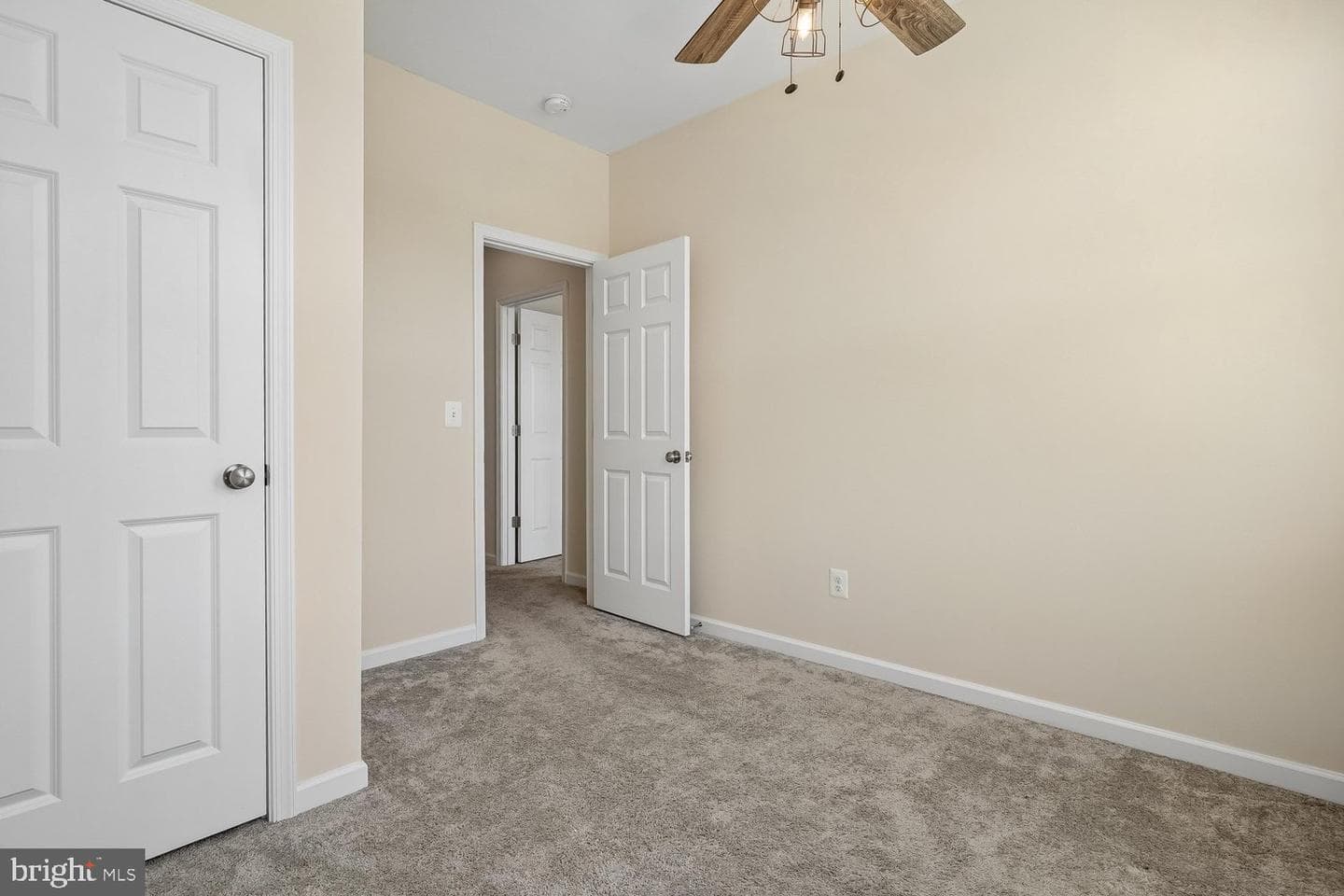8358 Sallyport St photo 40