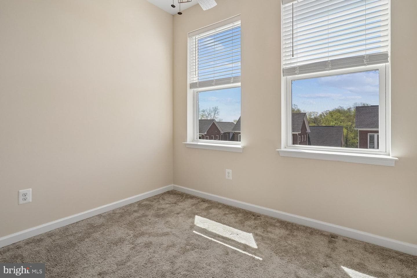 8358 Sallyport St photo 41