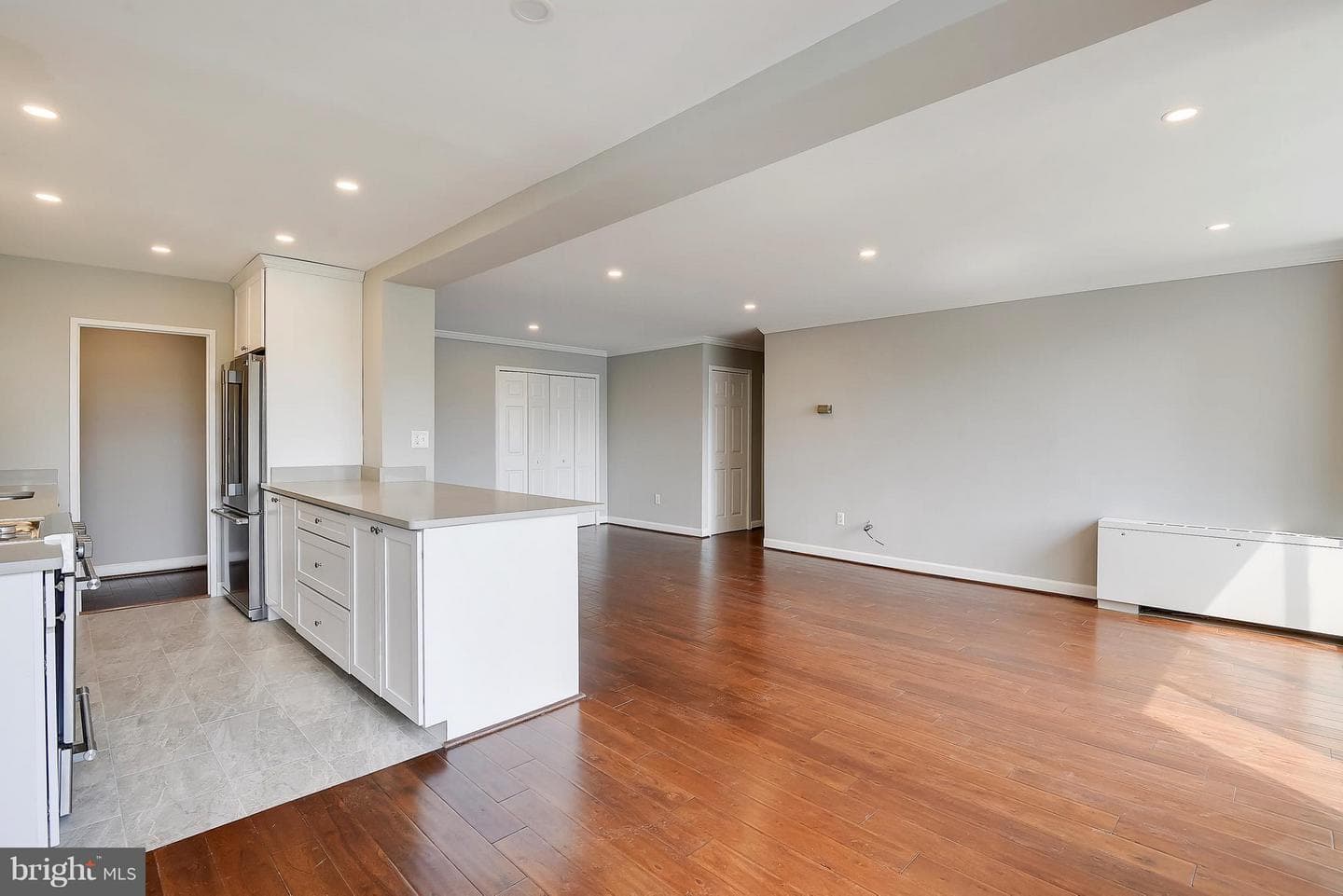 6621 Wakefield Drive #302 photo 3