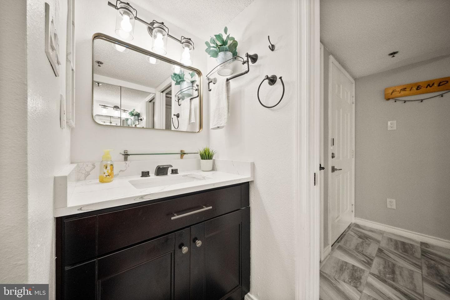 1504 Lincoln Way #323 photo 25