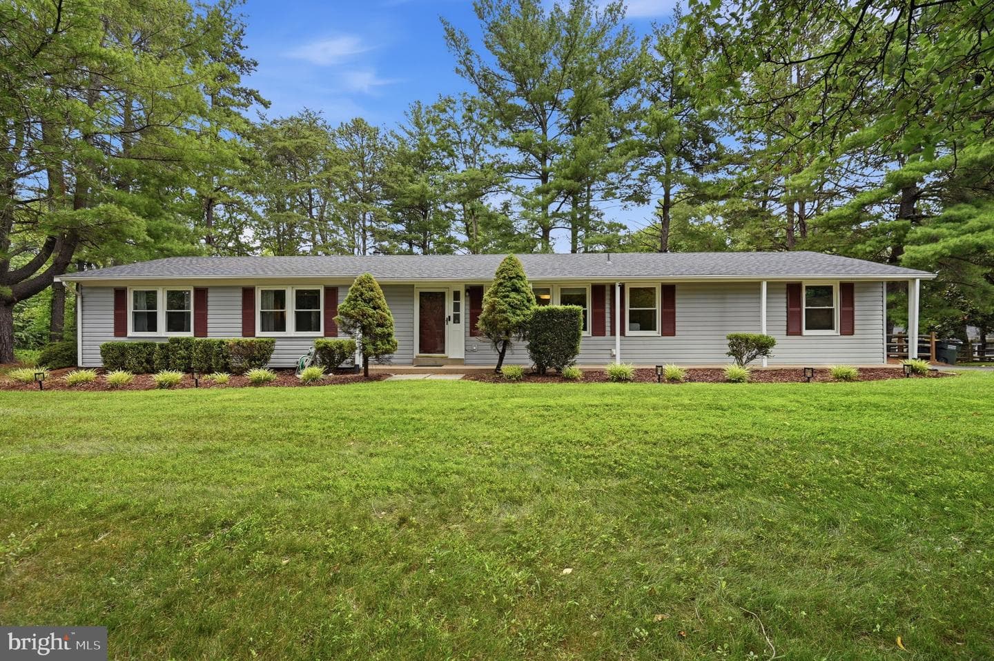 10818 Oldfield Drive, Reston
