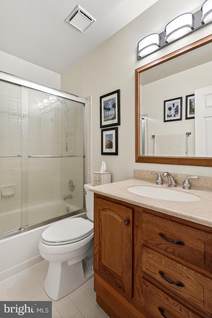6463 Woodmere Place photo 39