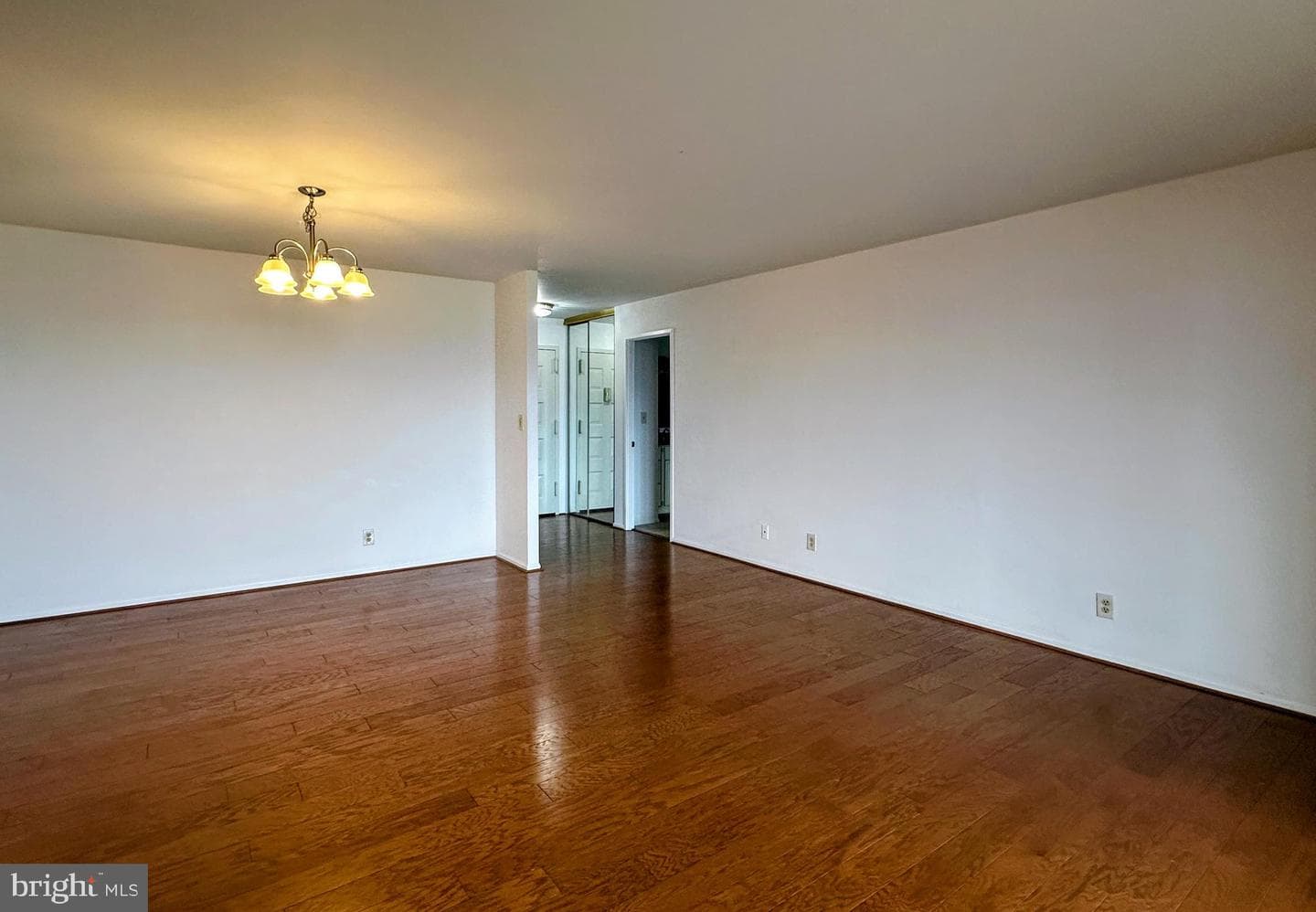 8340 Greensboro Drive #906 photo 4