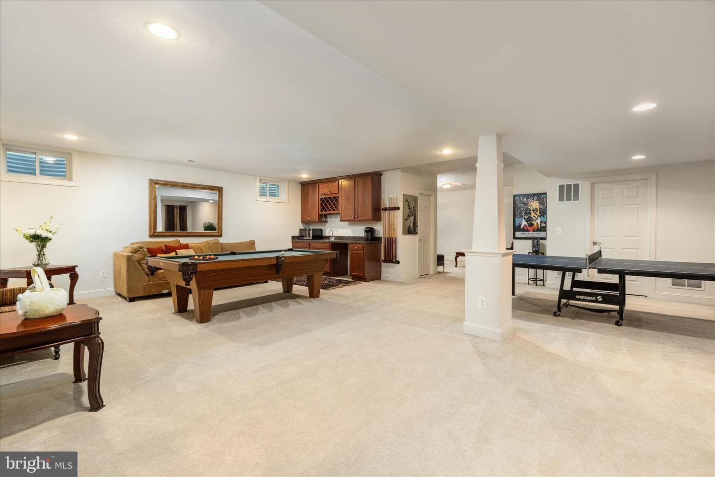 8906 Laurel Overlook Drive photo 33