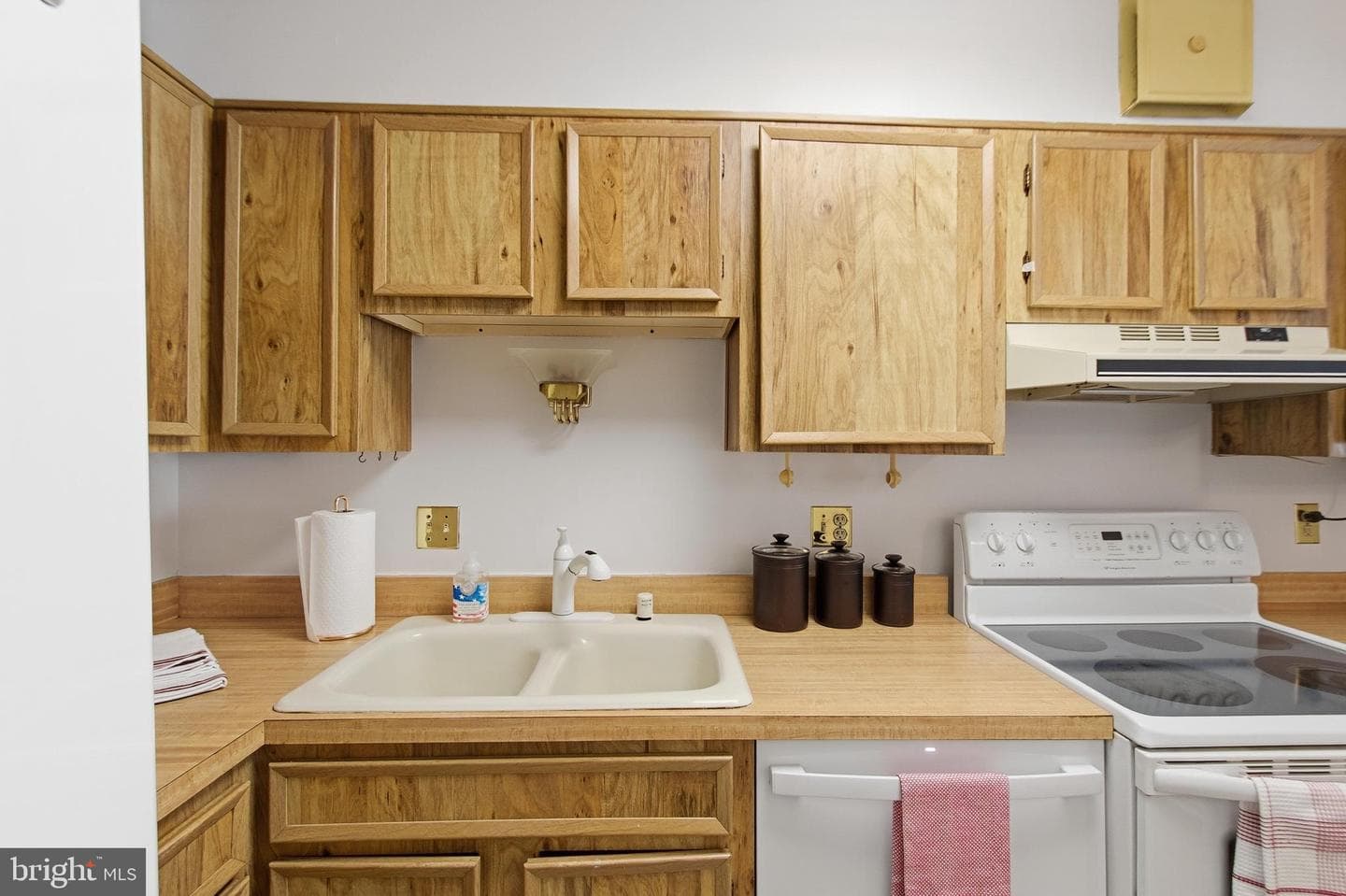5903 Mount Eagle Drive #507 photo 17