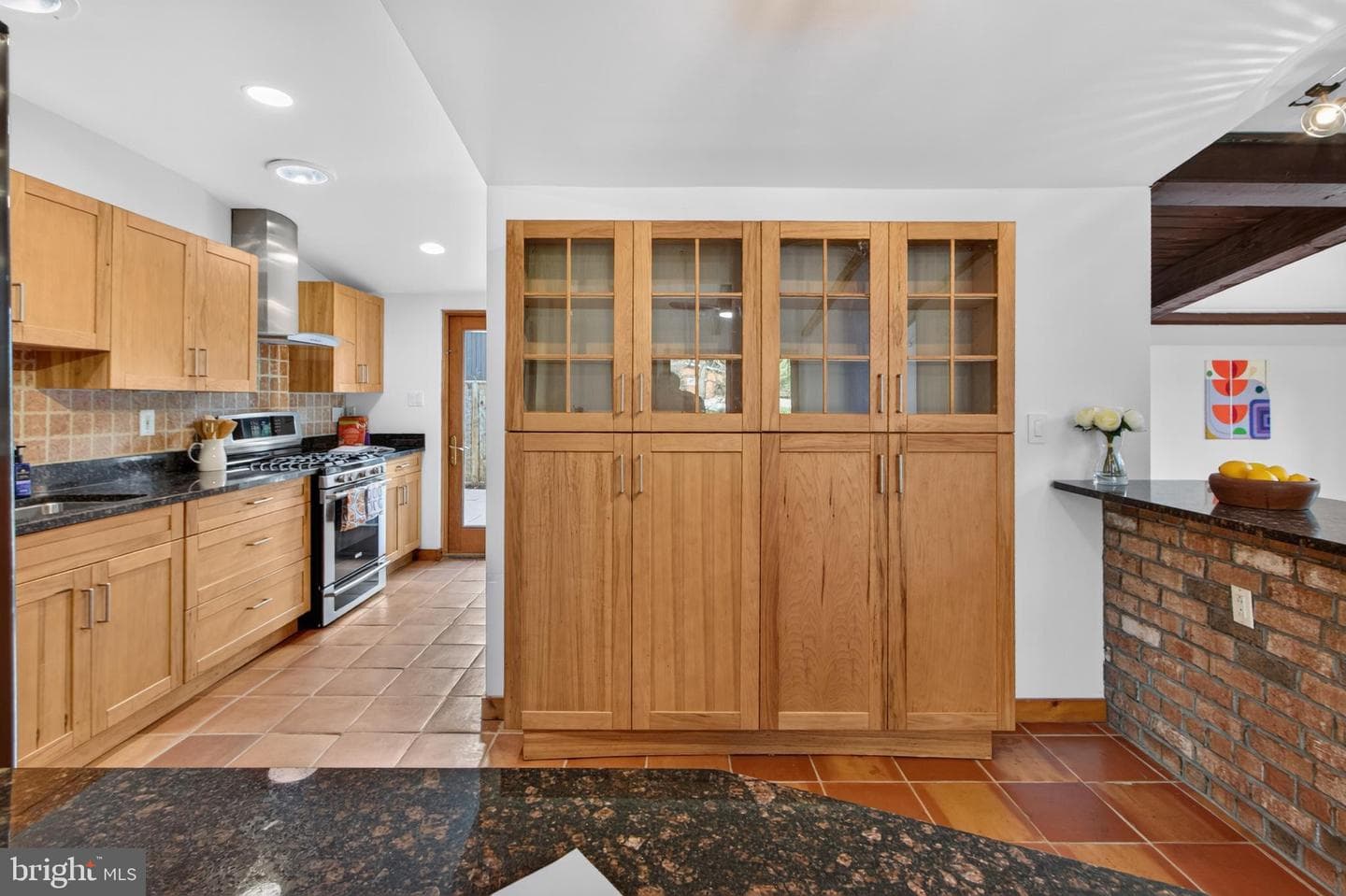 7901 Sycamore Drive photo 32