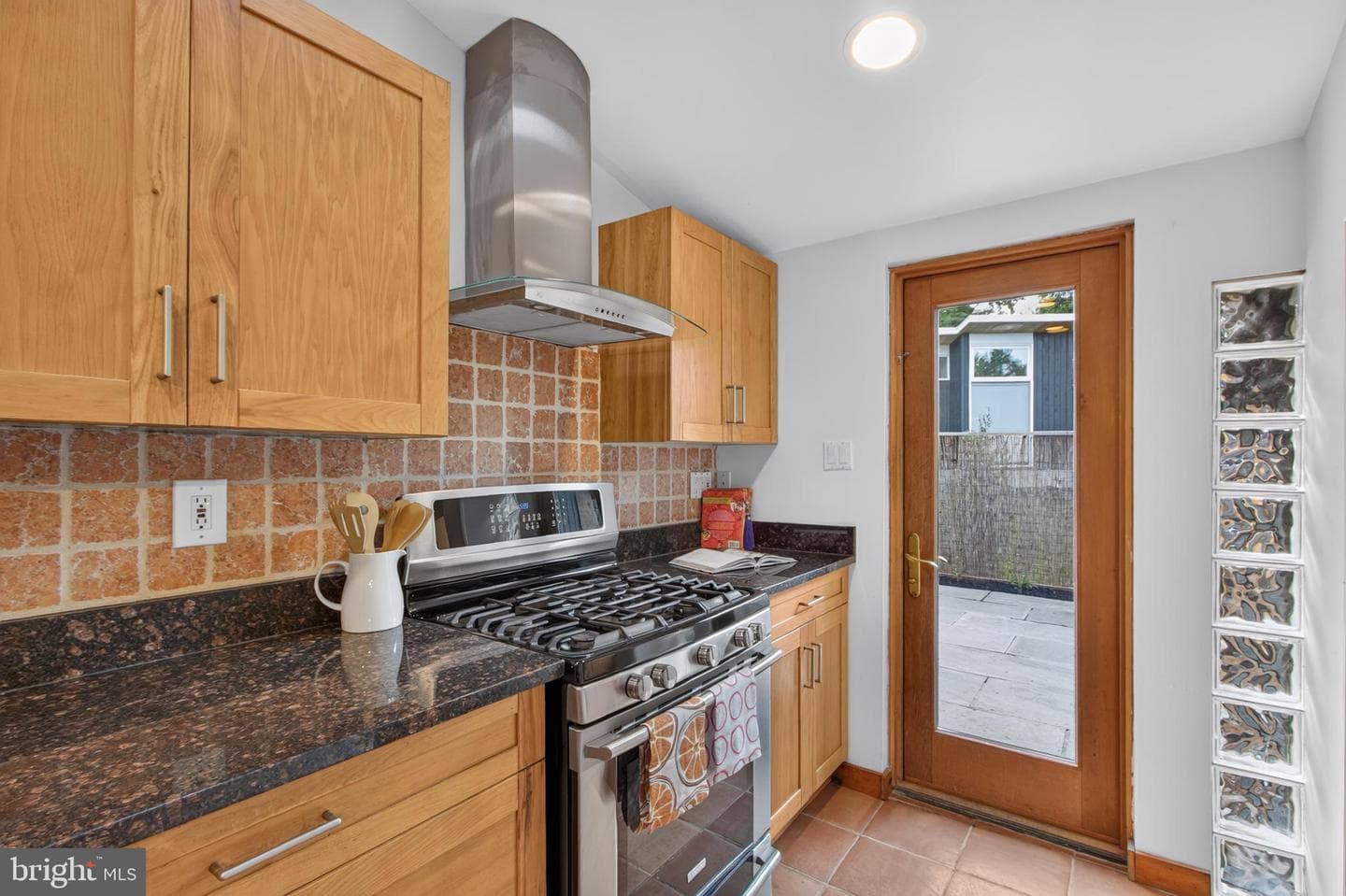 7901 Sycamore Drive photo 34