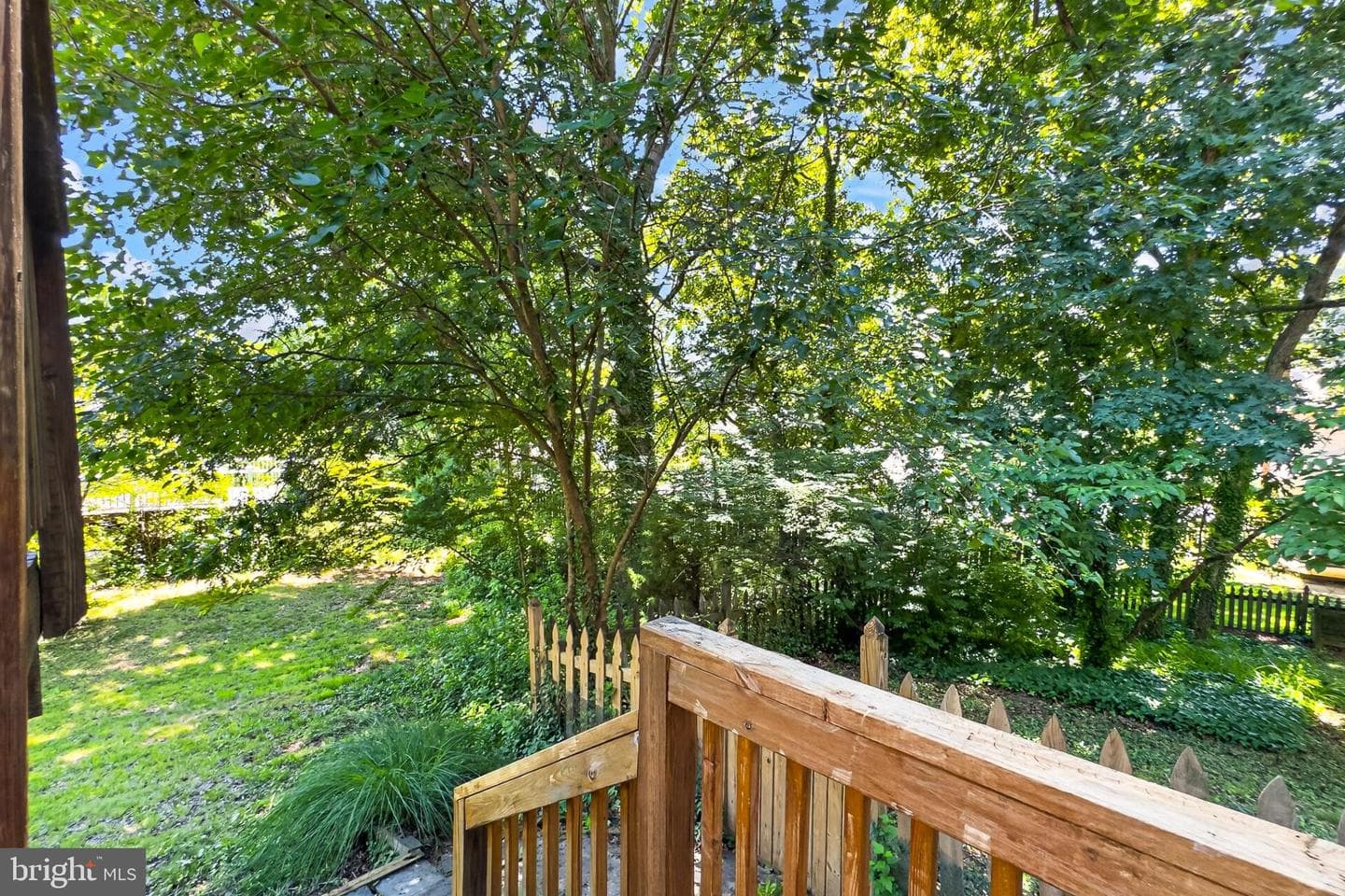 6908 Rochambeau Place photo 49