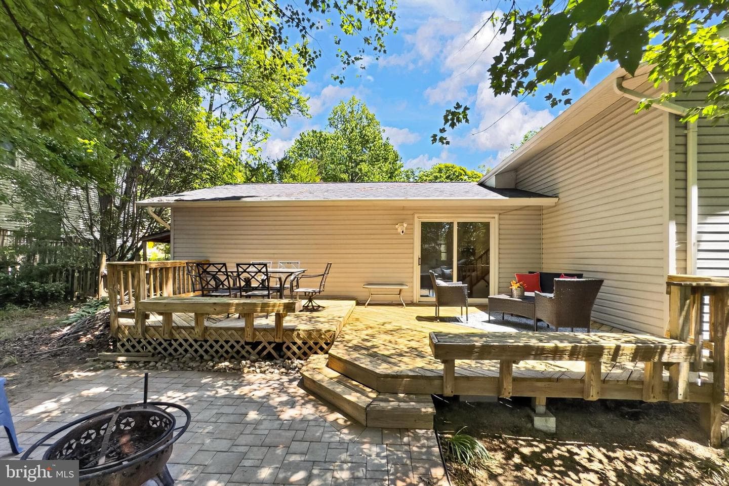 6908 Rochambeau Place photo 55
