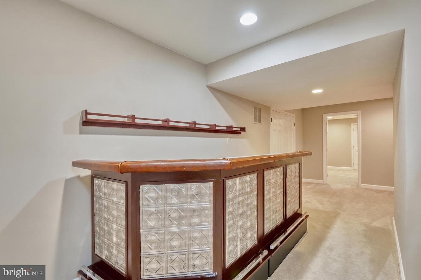 8722 Foxhall Terrace photo 46