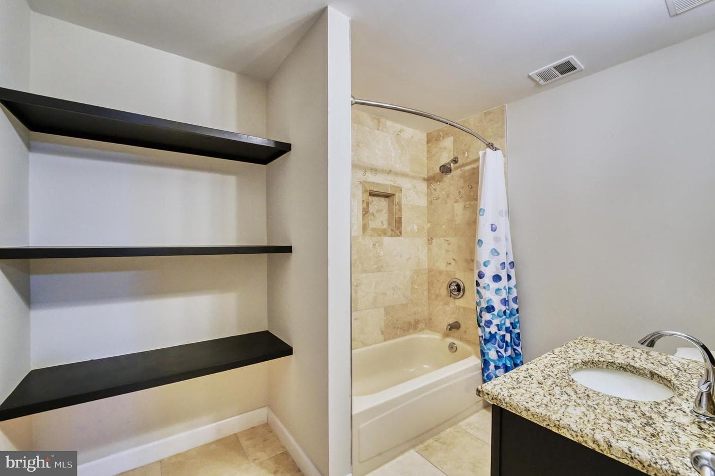 8722 Foxhall Terrace photo 48