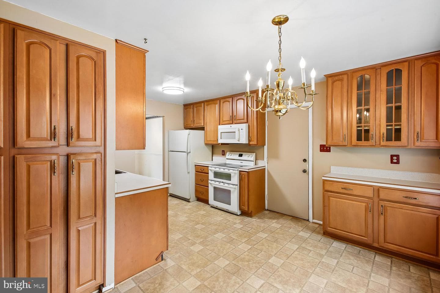7871 Godolphin Drive photo 21