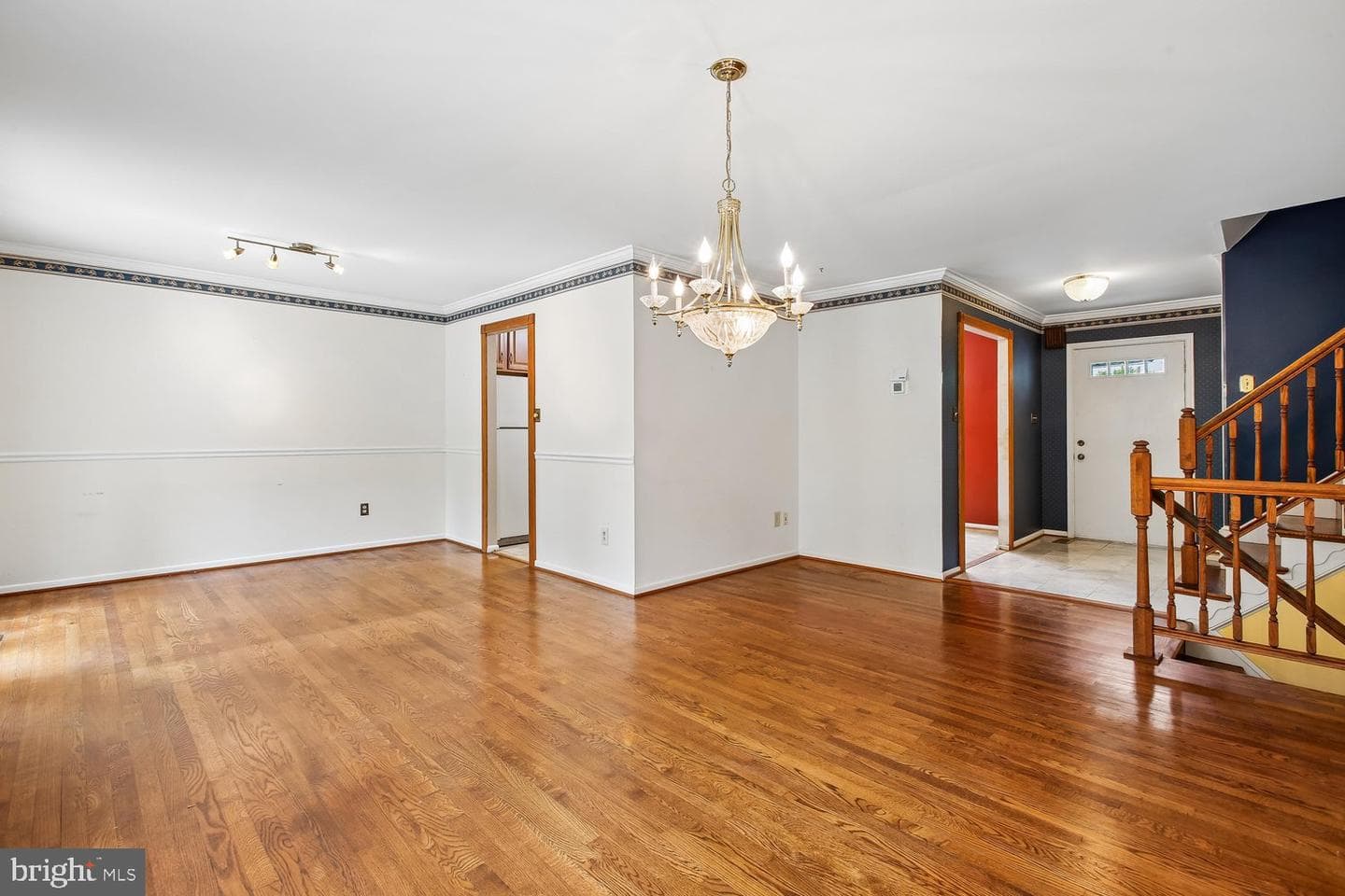 7871 Godolphin Drive photo 28