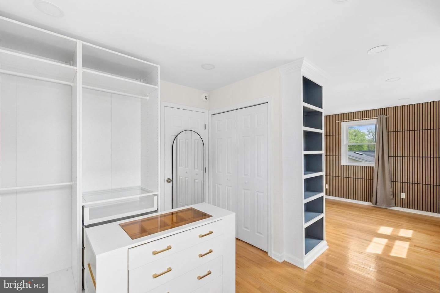 7402 Dunston Street photo 28