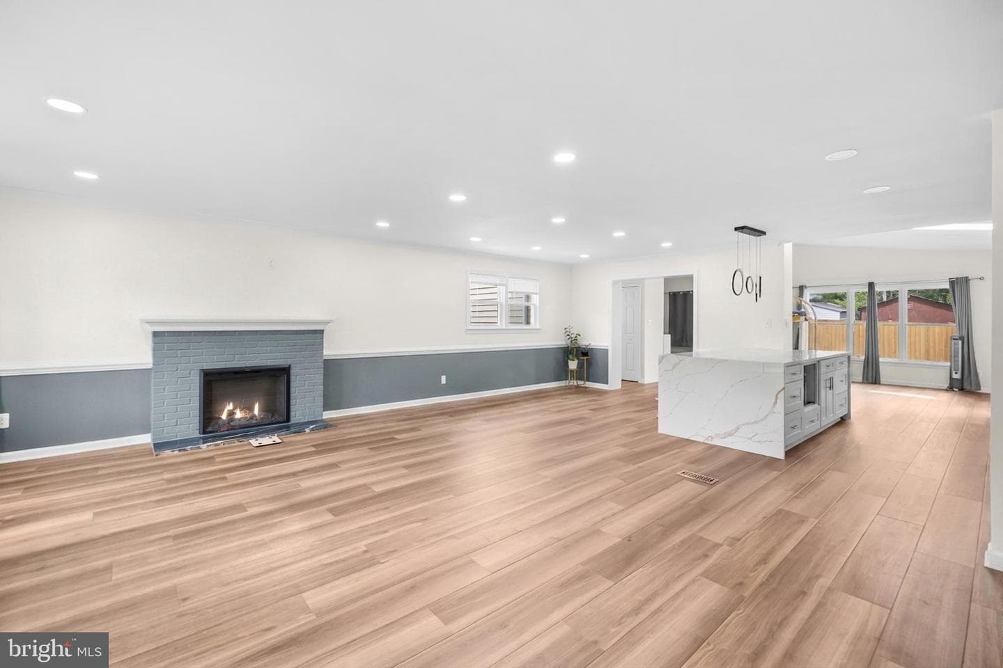 7402 Dunston Street photo 5