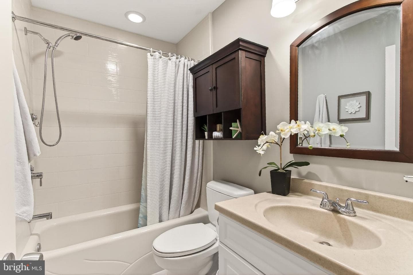 7608 Cervantes Court photo 43