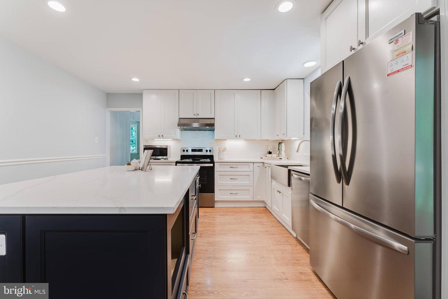 4704 Sandra Lane photo 16