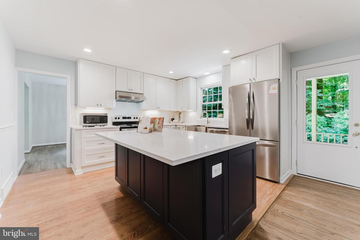 4704 Sandra Lane photo 17