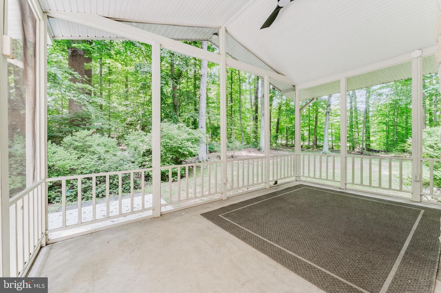 4704 Sandra Lane photo 22