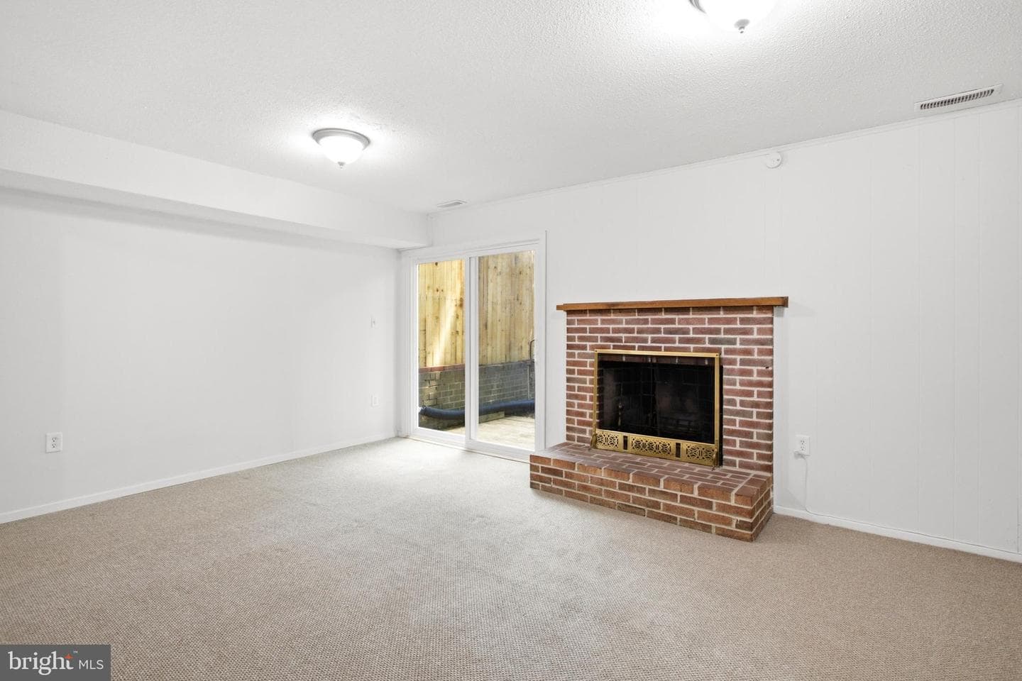 4527 Airlie Way photo 30