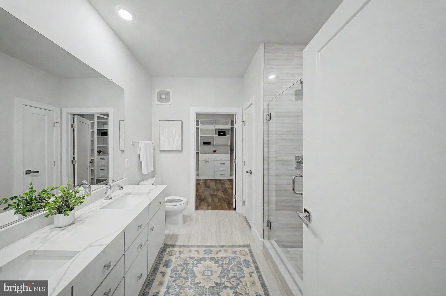 1761 Old Meadow Road #220 photo 10