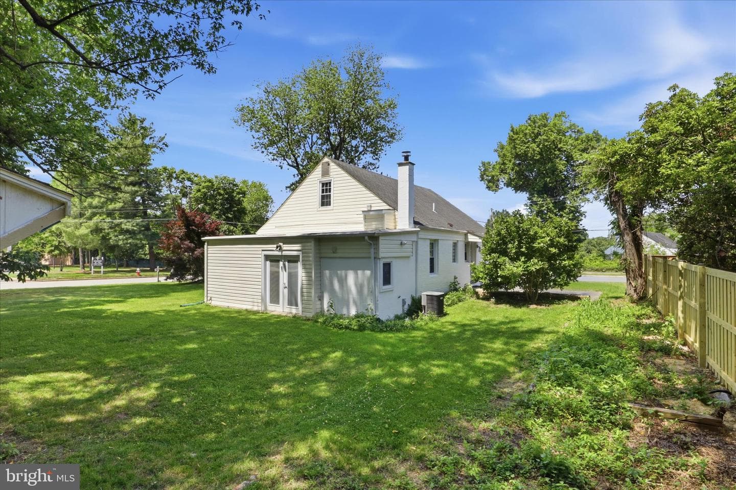 2504 Stone Hedge Drive photo 37