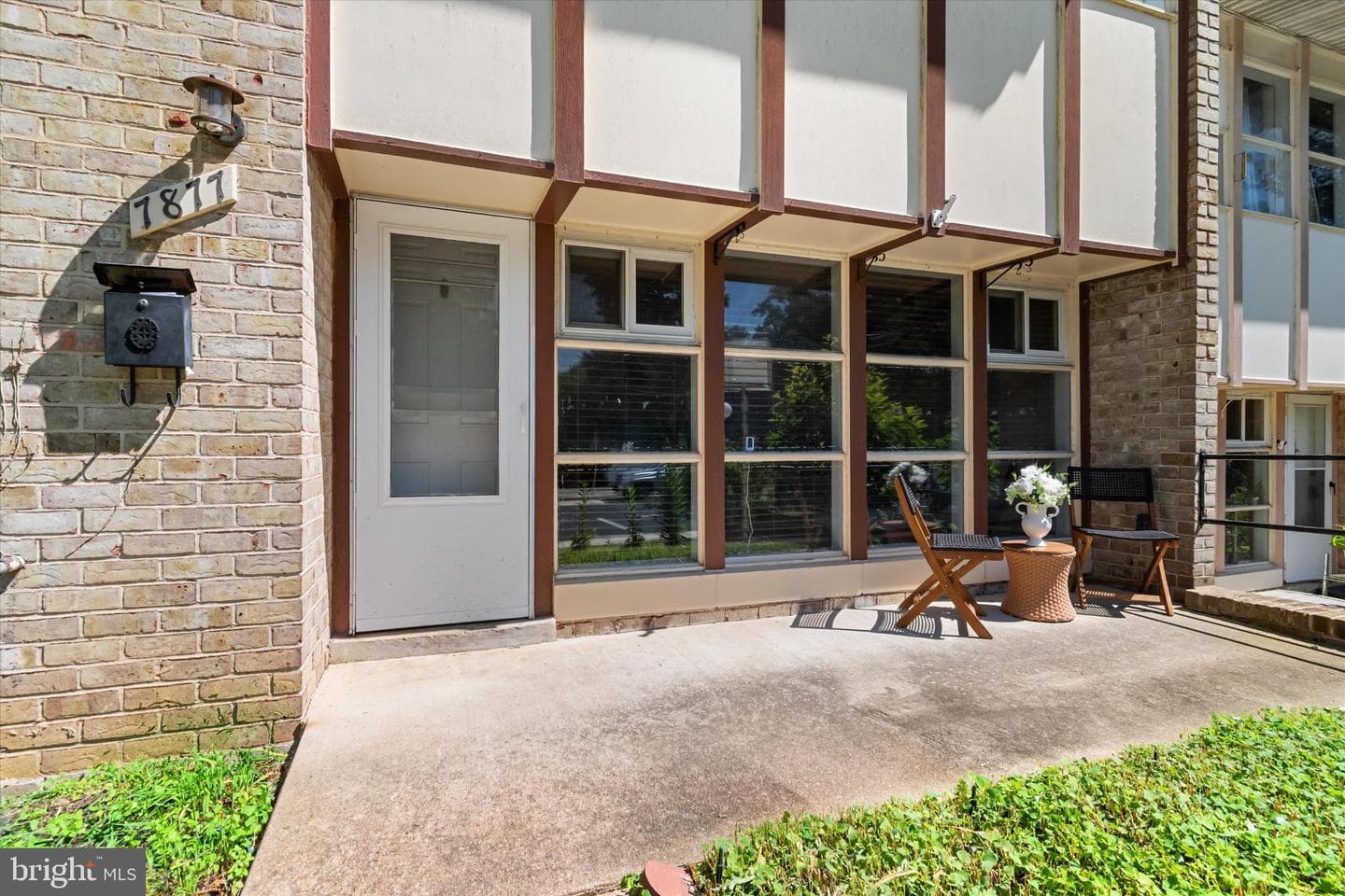 7877 Patriot Drive photo 2