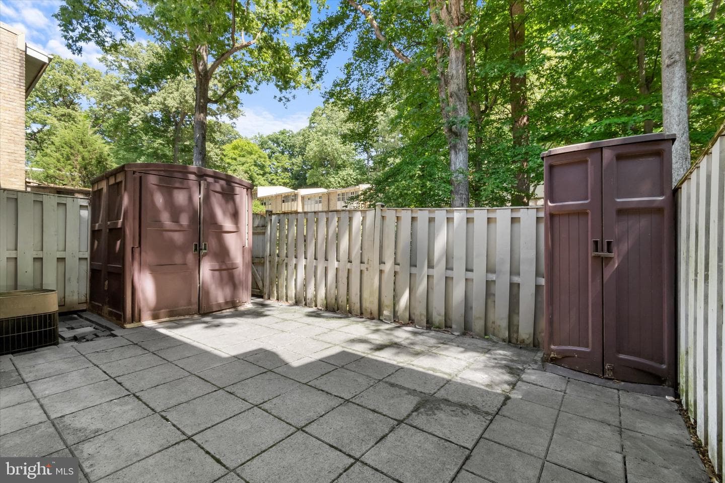 7877 Patriot Drive photo 25