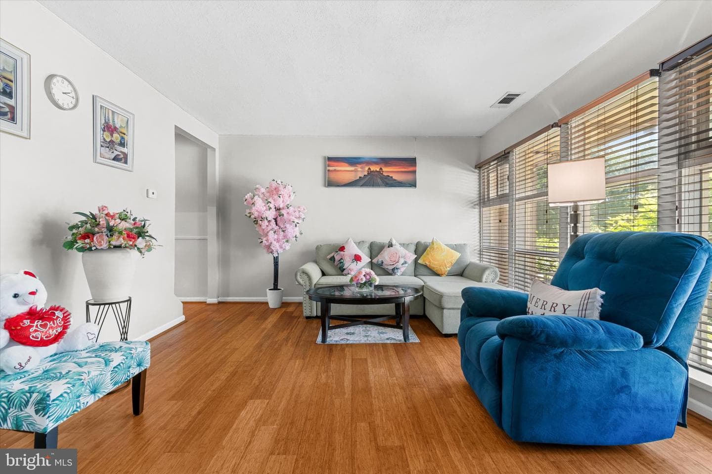 7877 Patriot Drive photo 3