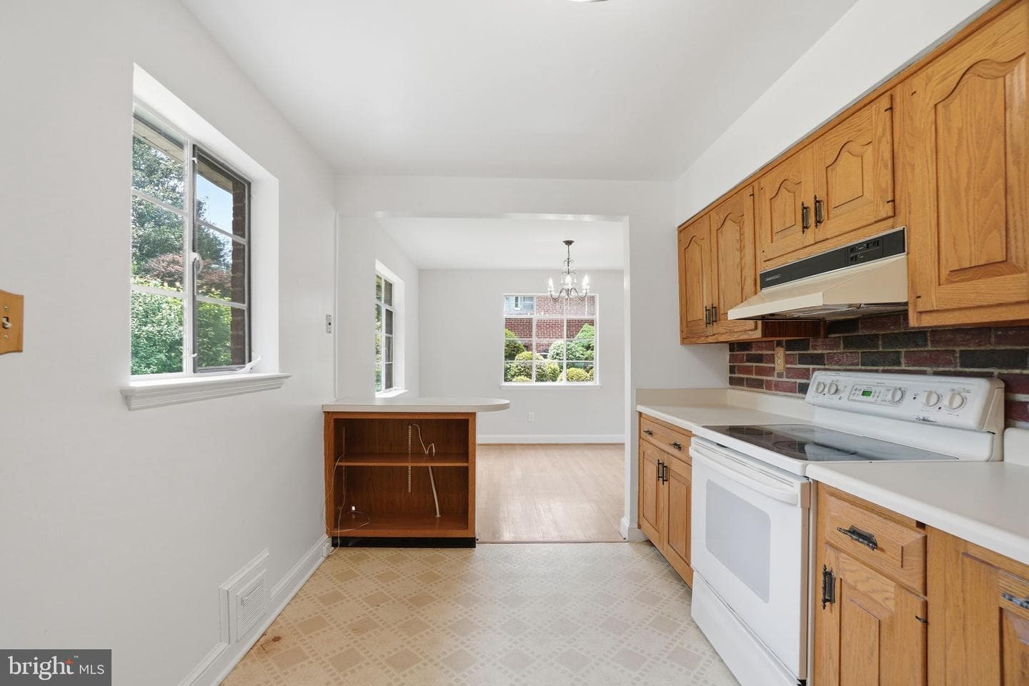 7005 Raleigh Road photo 11